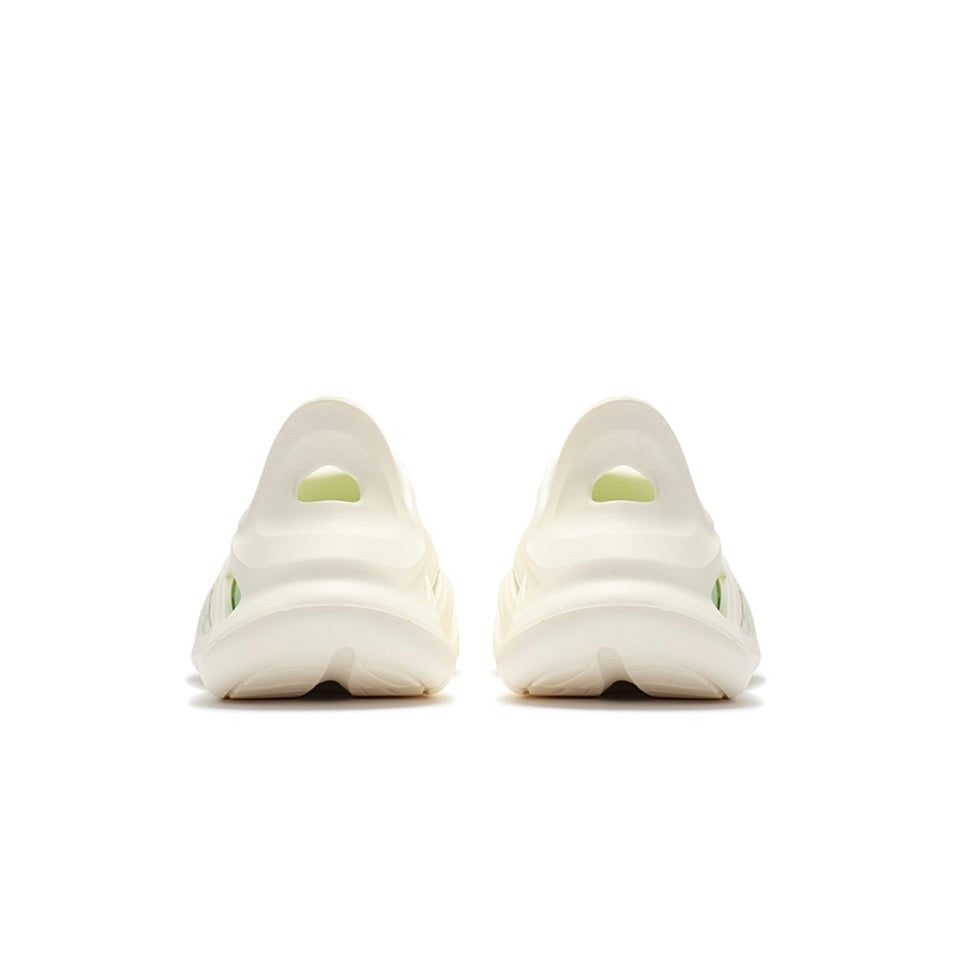 361° Swimming Whale 1 ‘White' - Kicksown store