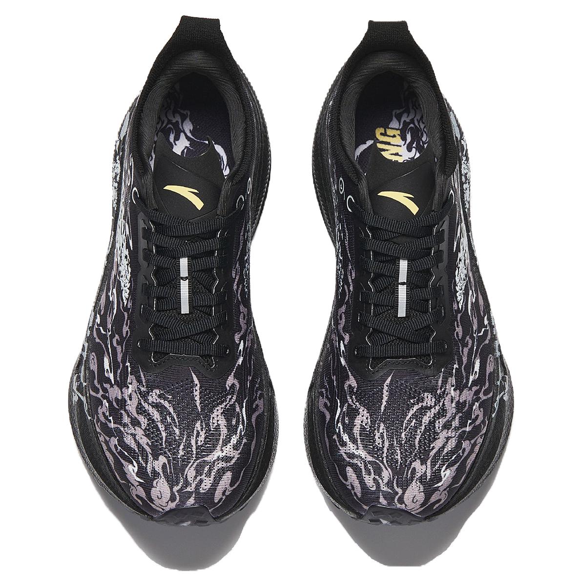 ANTA Mario 2 Buty do biegania „Basic Black Papyrus White”