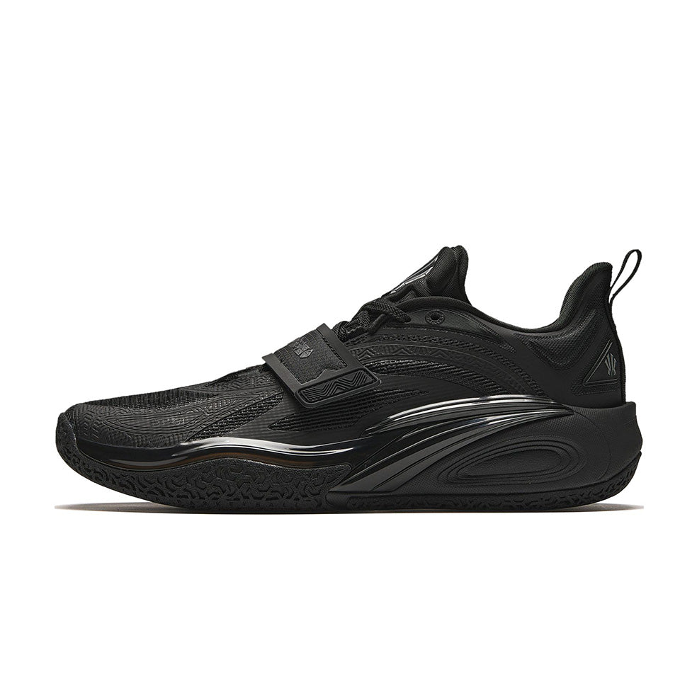 Anta KAI 1 'Triple Black'