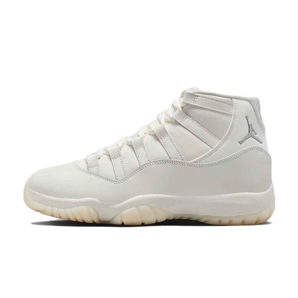 Jordan 11 Retro 'Pearl' 「Women」