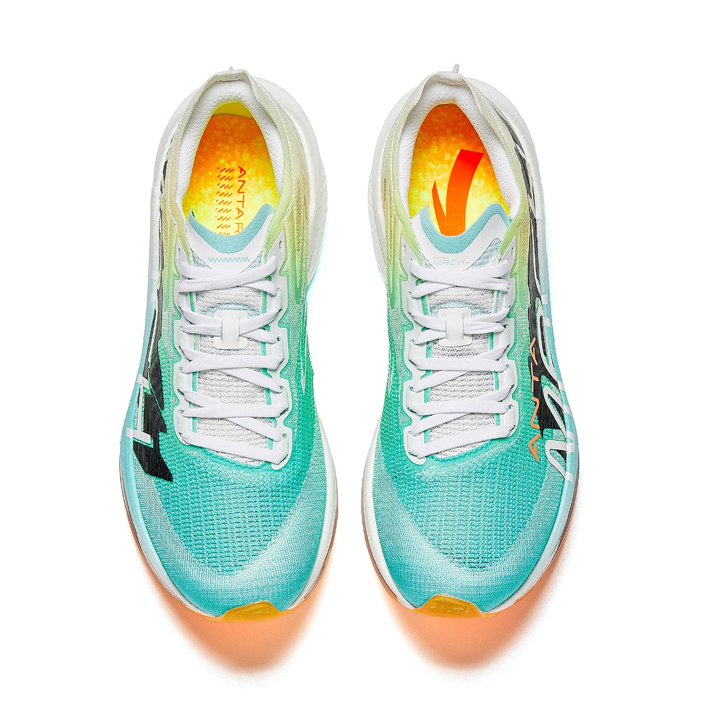 ANTA Mach 4 Hardloopschoenen ‘Blauw Wit'