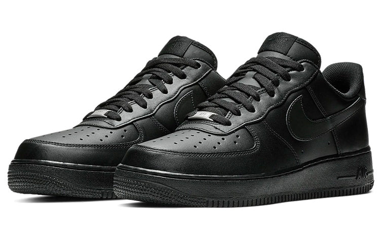 Nike Air Force 1 'Triple Negro'