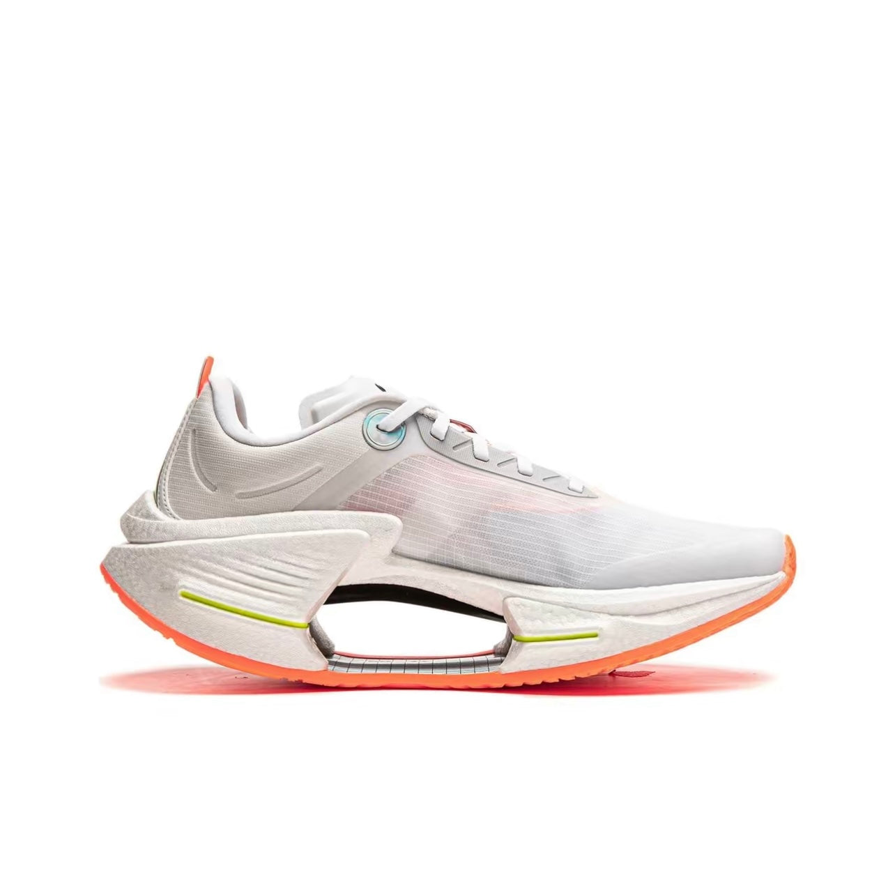 LiNing Shadow 3 Essentiel ‘Blanc Orange’ - Kicksown store