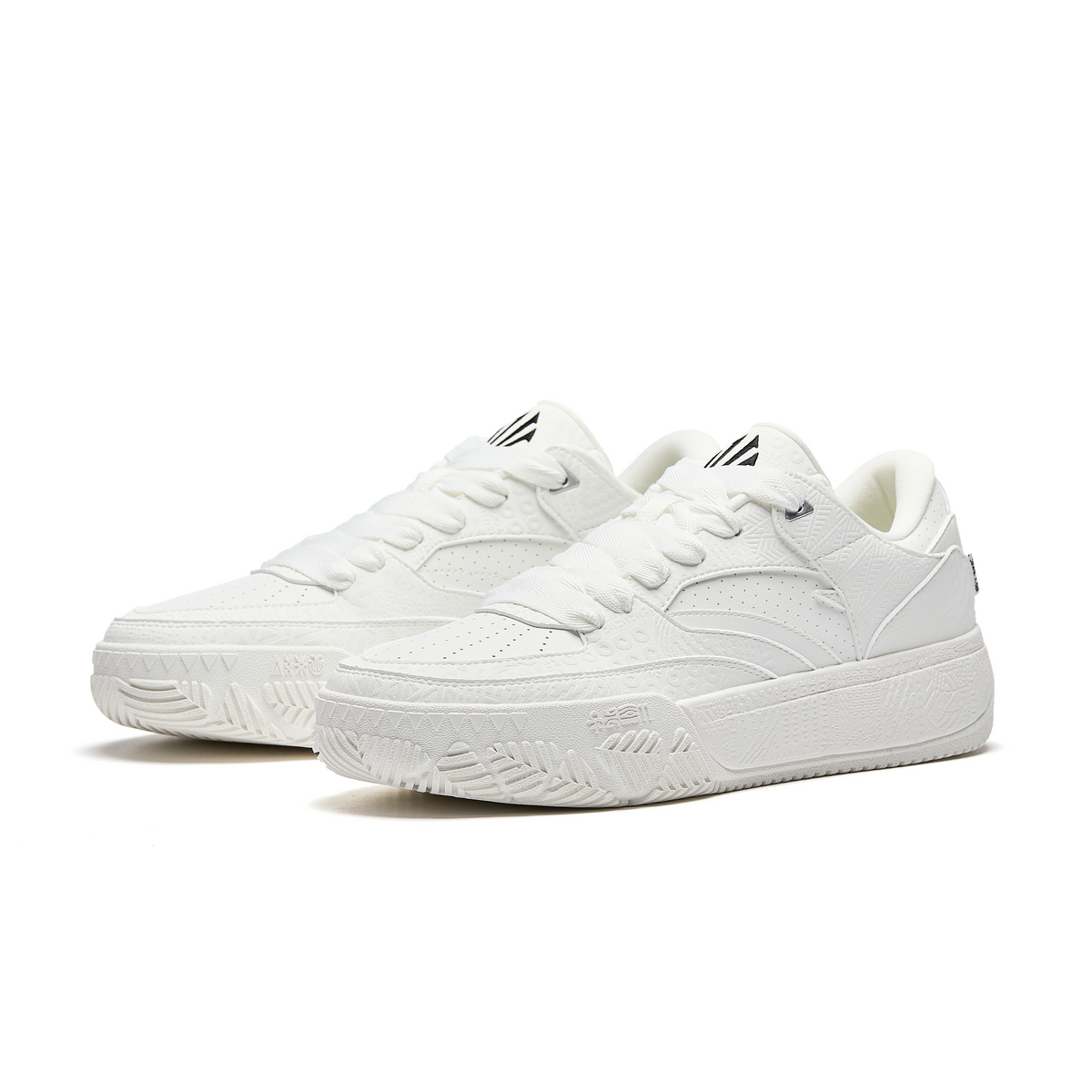 Anta KAI Hélà CODE 'Papyrus White'