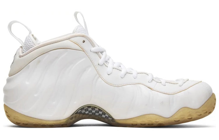Nike Air Foamposite One 'White Out'