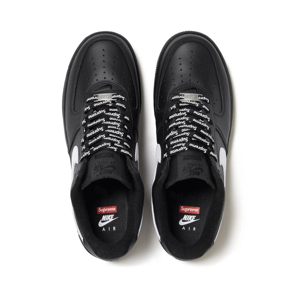 Nike x Supreme エアフォース1 'Black'