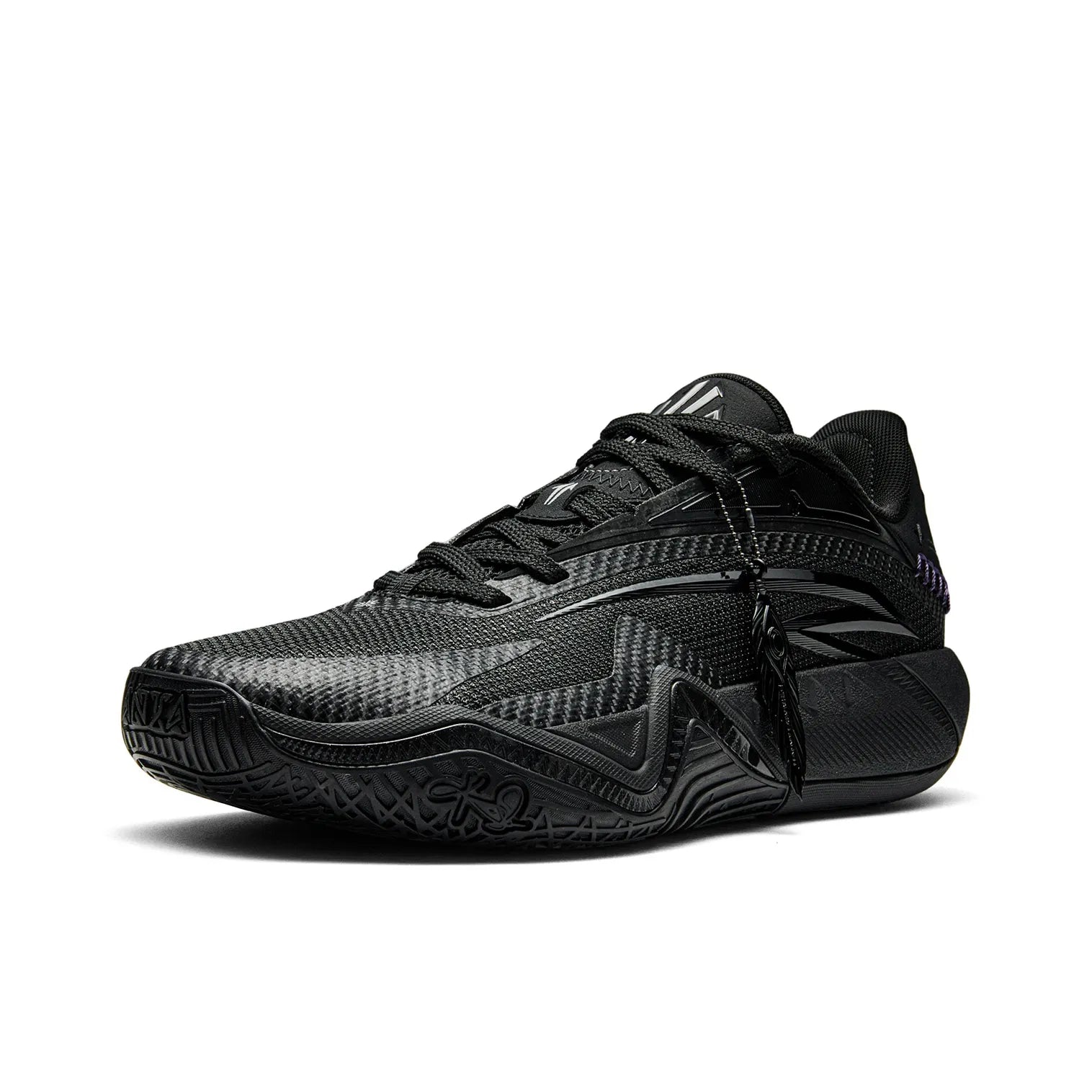 Anta KAI 3 ’Triple Black‘