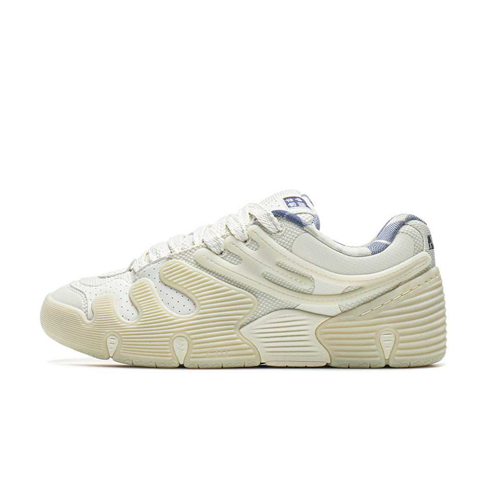 PLEASURES X LiNing Pro 'White'