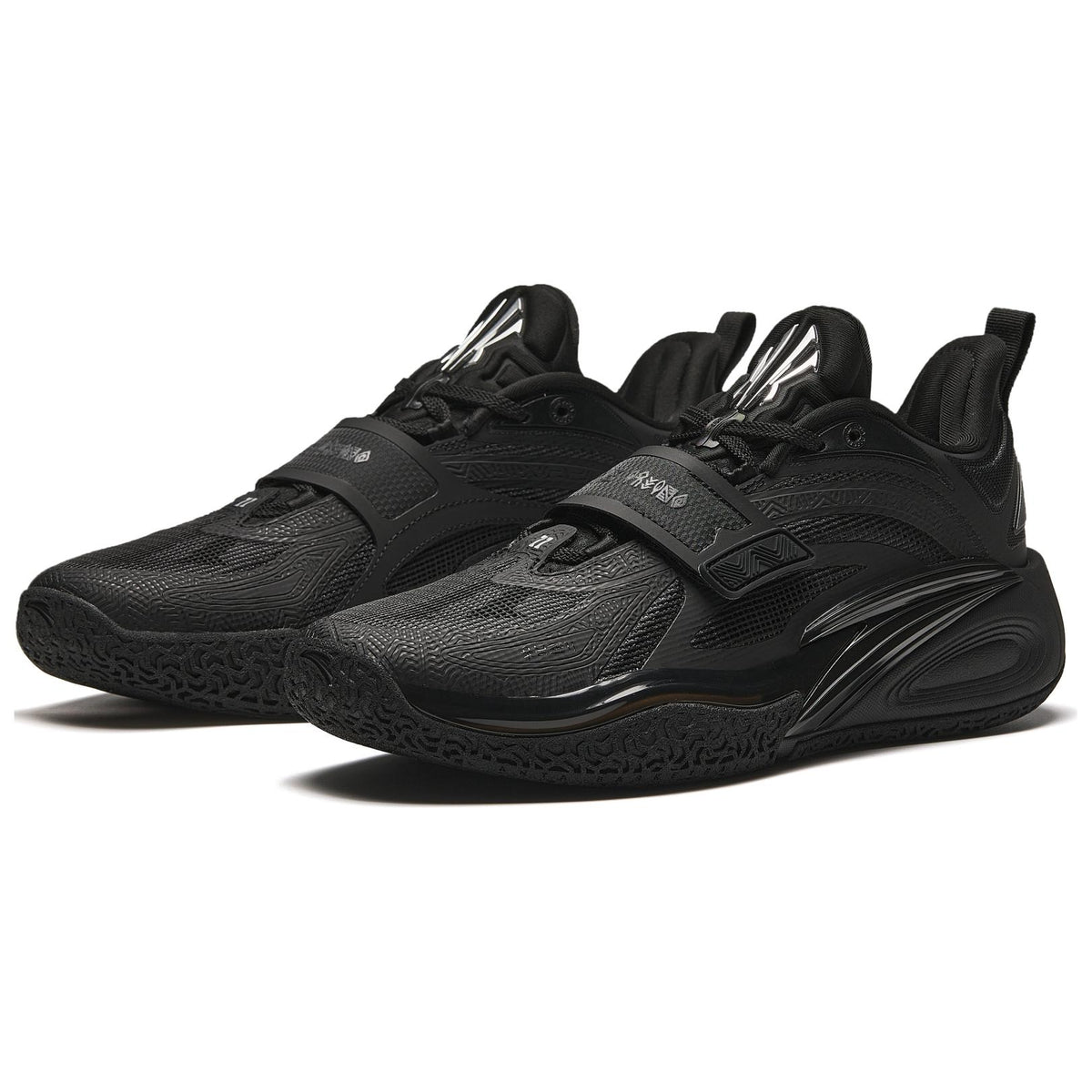 Anta KAI 1 'Triple Black'