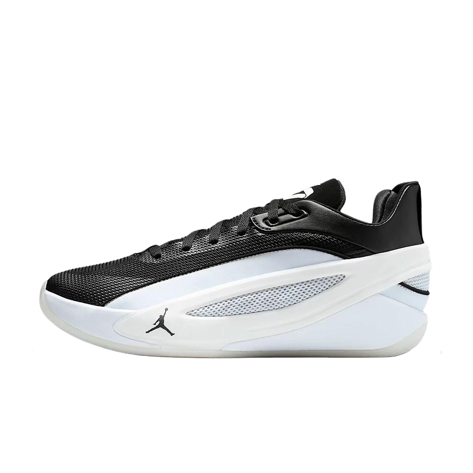 Jordan LUKA 5 'Black White'