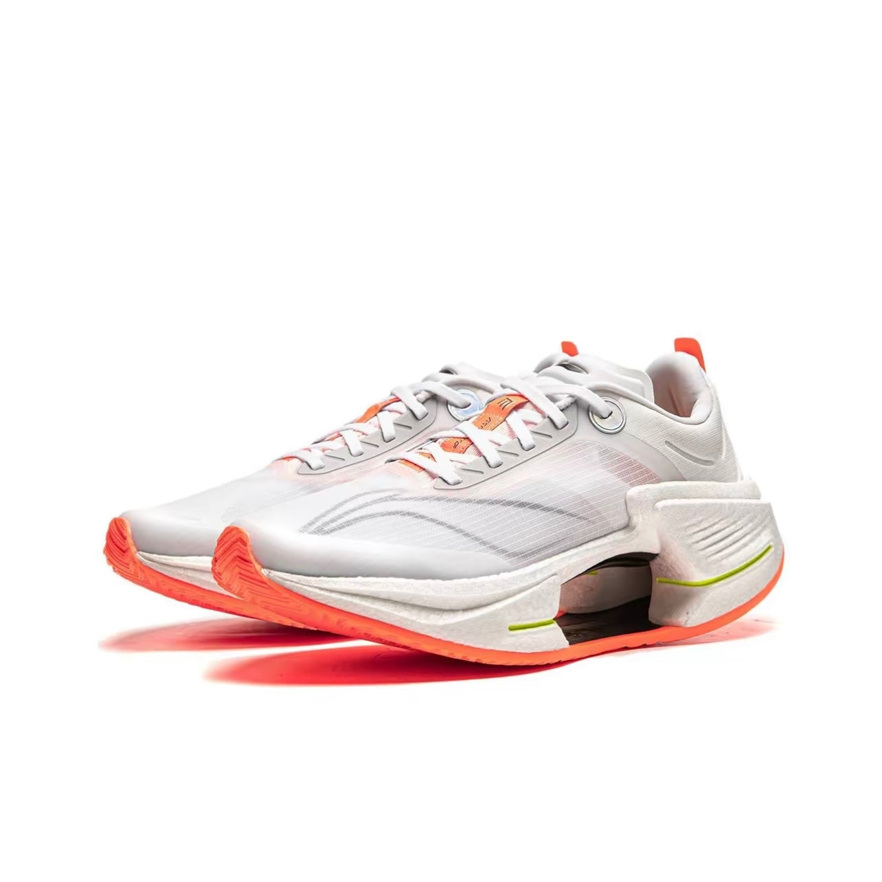 LiNing Shadow 3 Essentiel ‘Blanc Orange’ - Kicksown store