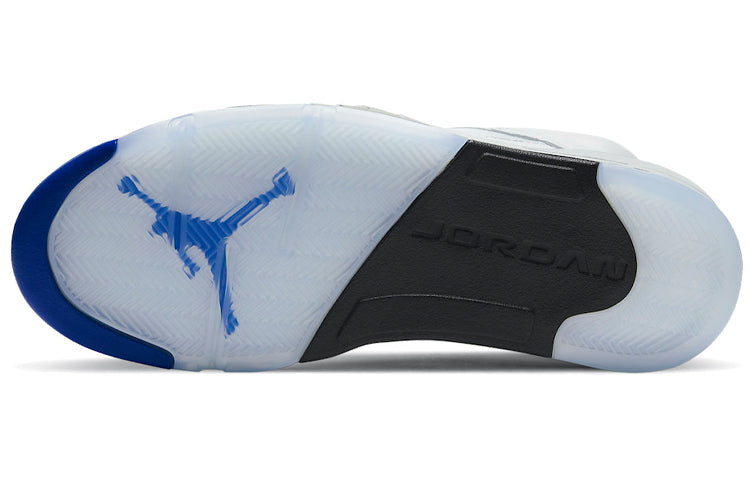 Air Jordan 5 Retro ‘Stealth 2.0’